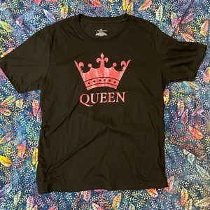 Pink Glittery Queen Shirt Size Large